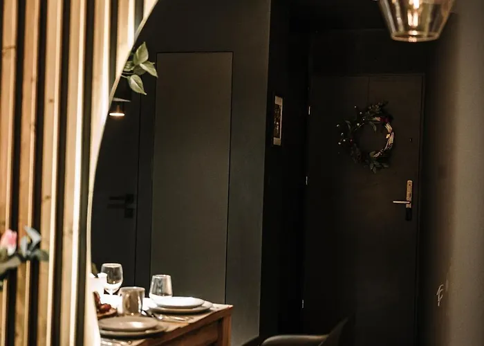 Hutnicza Appartamento *